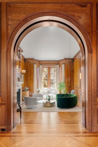 3 Commonwealth Avenue 1, Boston, MA 02116