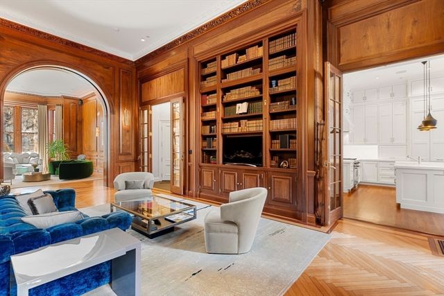 3 Commonwealth Avenue 1, Boston, MA 02116