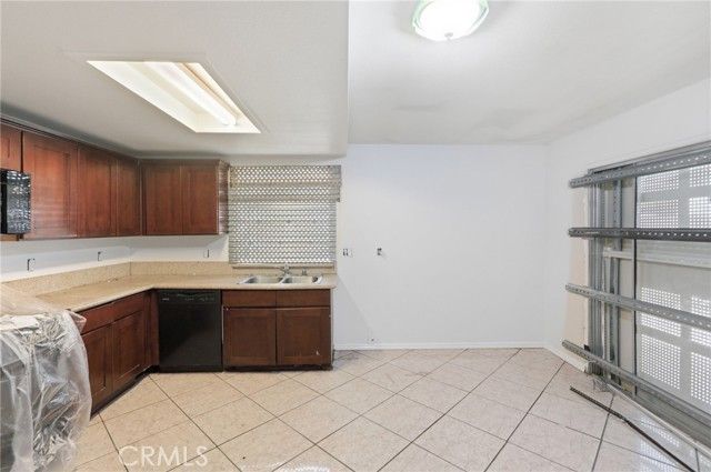 1380 W 7th, San Bernardino, CA 92411