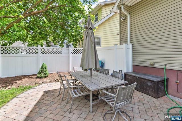 242 Washington Avenue, Rutherford, NJ 07070