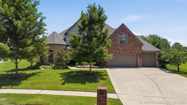 7709 E El Paso Street, Broken Arrow, OK 74014
