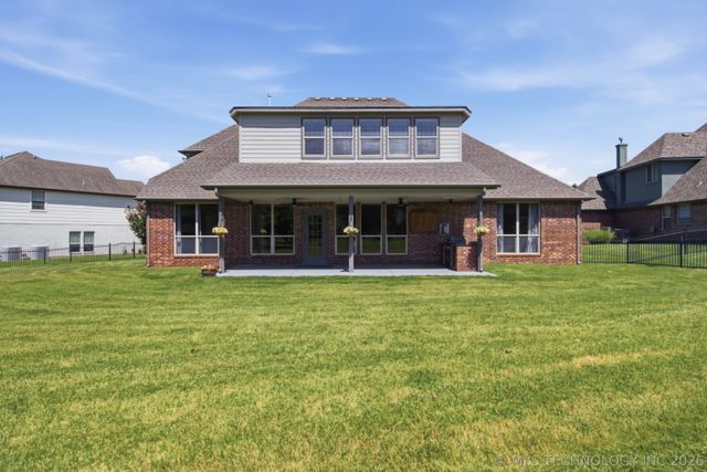 7709 E El Paso Street, Broken Arrow, OK 74014