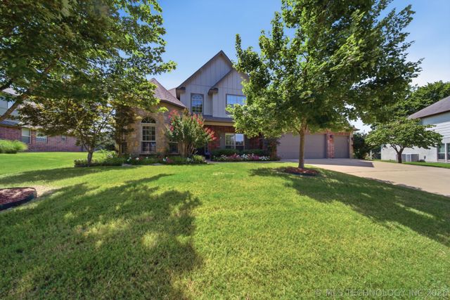 7709 E El Paso Street, Broken Arrow, OK 74014