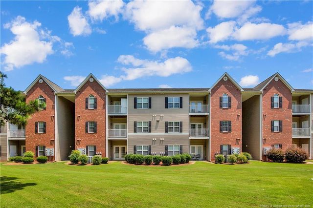 612 Marshtree Lane 304, Fayetteville, NC 28314