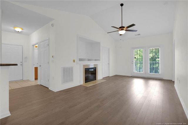612 Marshtree Lane 304, Fayetteville, NC 28314