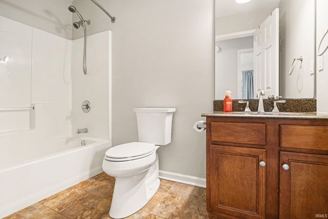 13702 Broken Wood Drive, Granger, IN 46530