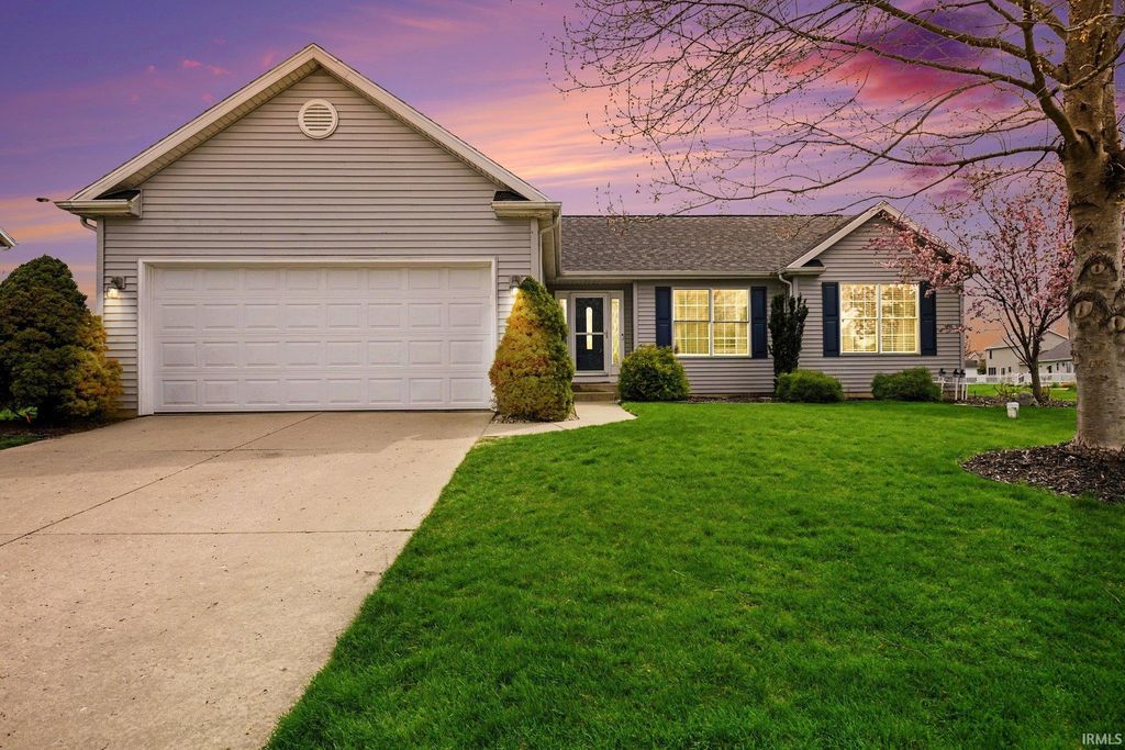 13702 Broken Wood Drive, Granger, IN 46530