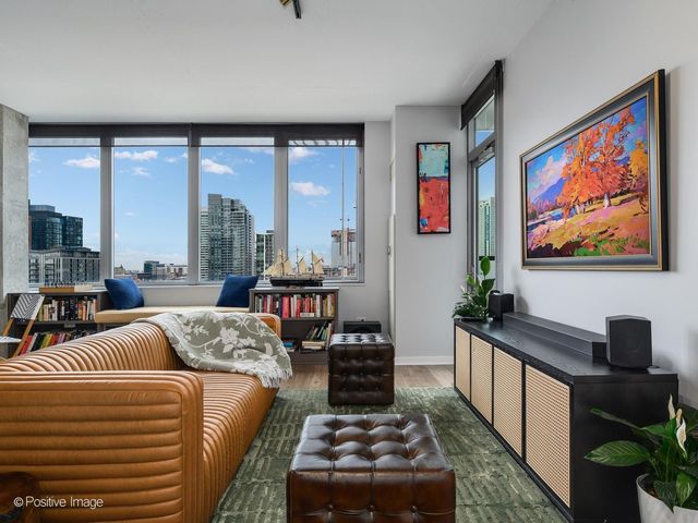 659 W Randolph Street 1206, Chicago, IL 60661