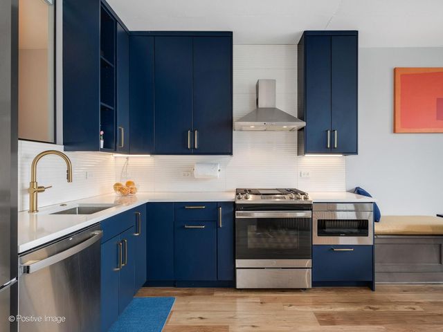659 W Randolph Street 1206, Chicago, IL 60661