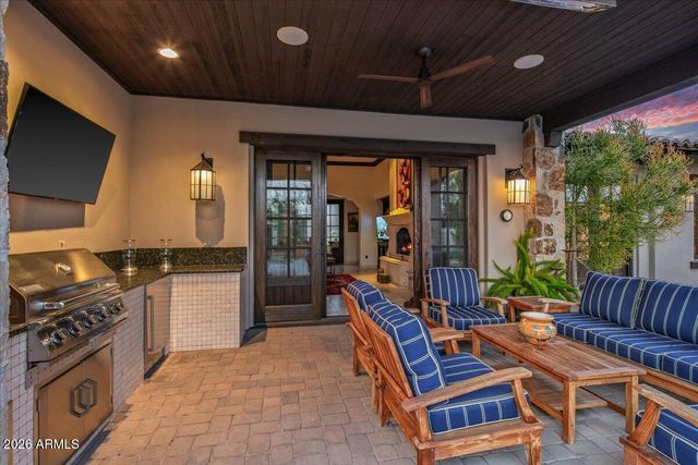 36893 N MIRABEL CLUB Drive, Scottsdale, AZ 85262