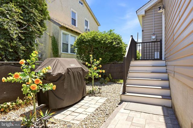 429 HILLCREST AVE, Glenolden, PA 19036