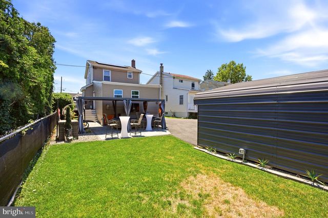 429 HILLCREST AVE, Glenolden, PA 19036