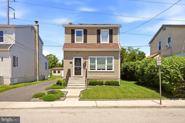 429 HILLCREST AVE, Glenolden, PA 19036