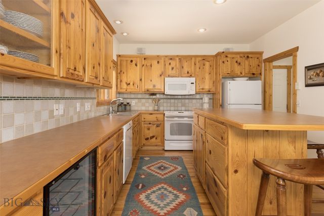 3040 Two Moons Road, Big Sky, MT 59716