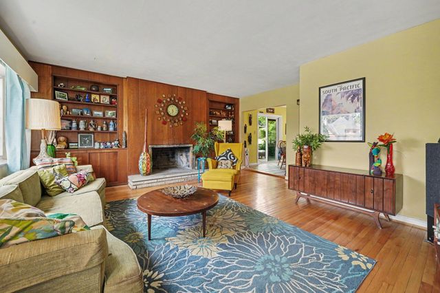425 Highway Avenue, Ludlow, KY 41016