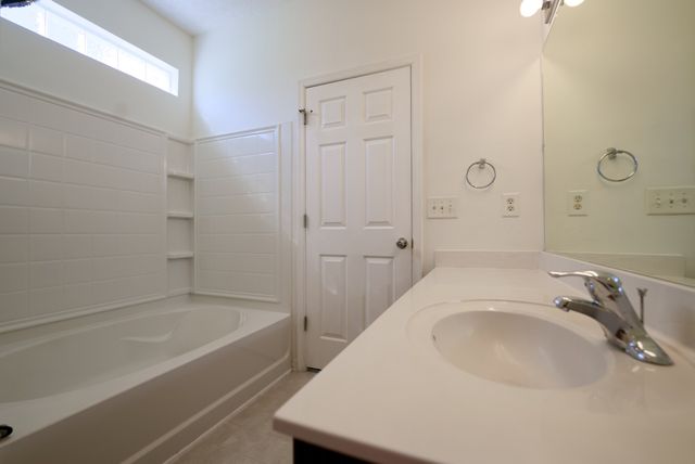 2244 Gilmore Crossing Ln, Nashville, TN 37218