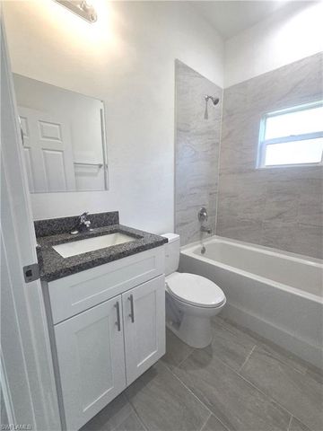 3201 28th ST SW, Lehigh Acres, FL 33976