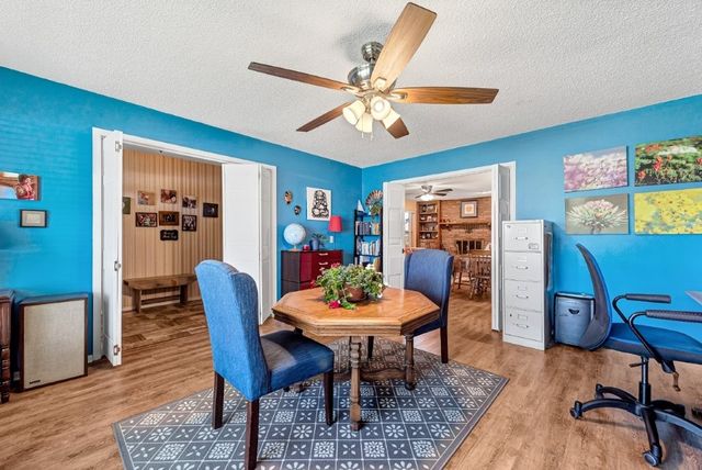1402 S Countrywood Place, Rogers, AR 72758