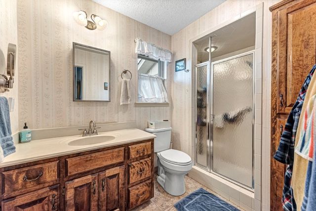 1402 S Countrywood Place, Rogers, AR 72758