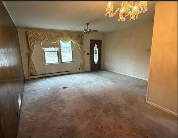 2909 W HENLEY DR, Columbia, MO 65202