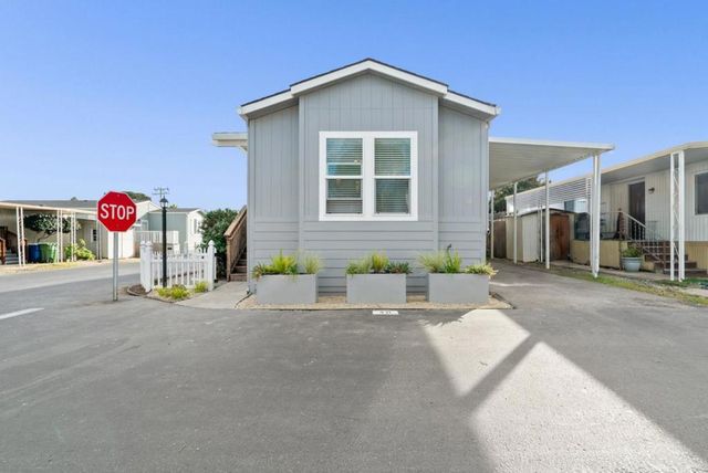 1099 38th Avenue, Santa Cruz, CA 95062