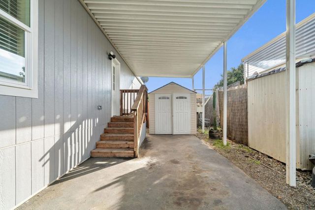 1099 38th Avenue, Santa Cruz, CA 95062