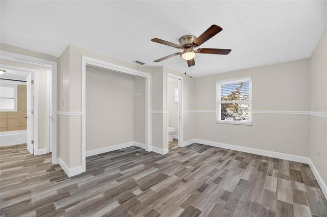 827 SEABREEZE DRIVE, Ruskin, FL 33570