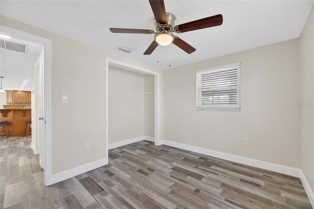 827 SEABREEZE DRIVE, Ruskin, FL 33570