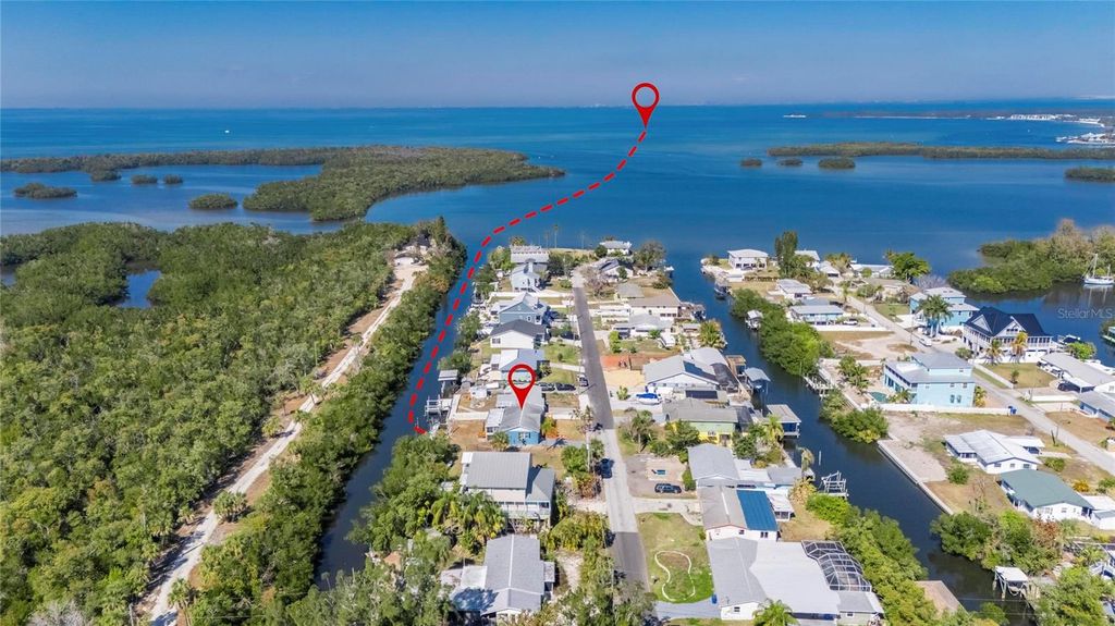 827 SEABREEZE DRIVE, Ruskin, FL 33570