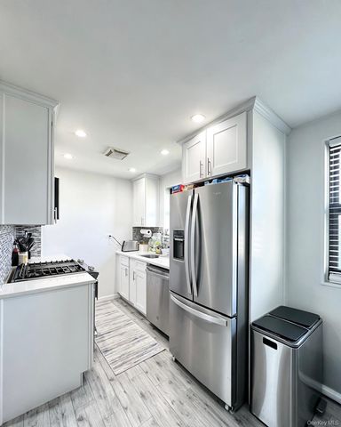 67-67 136TH STREET A, Flushing, NY 11367