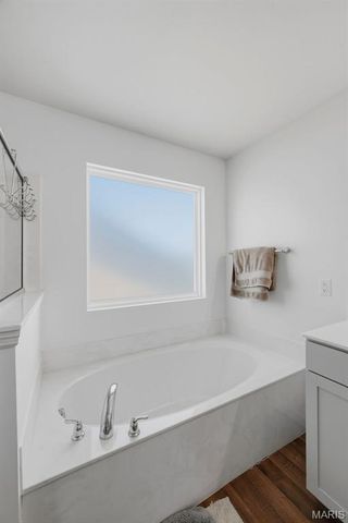 211 Pearl Vista Drive, O'fallon, MO 63366