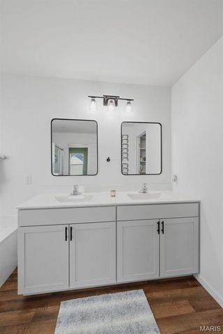 211 Pearl Vista Drive, O'fallon, MO 63366