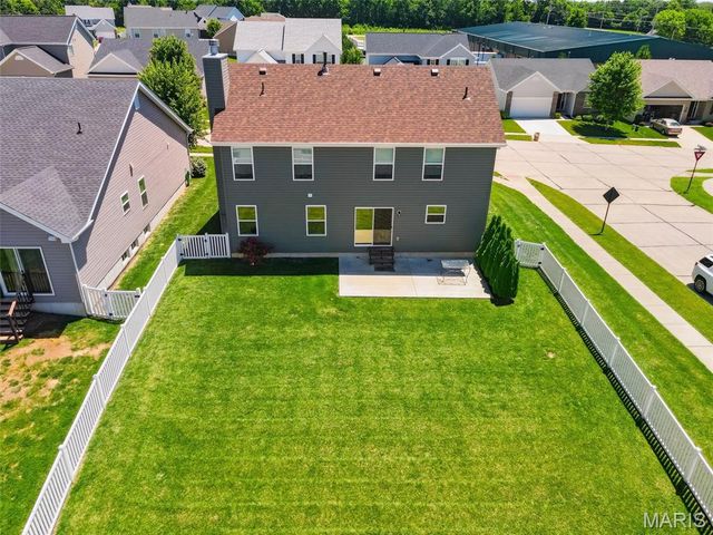 211 Pearl Vista Drive, O'fallon, MO 63366