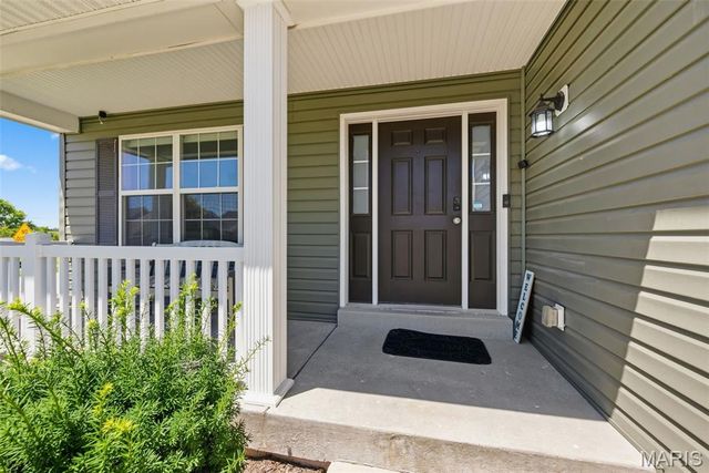 211 Pearl Vista Drive, O'fallon, MO 63366