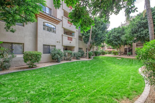 5104 N 32nd Street Unit 307, Phoenix, AZ 85018