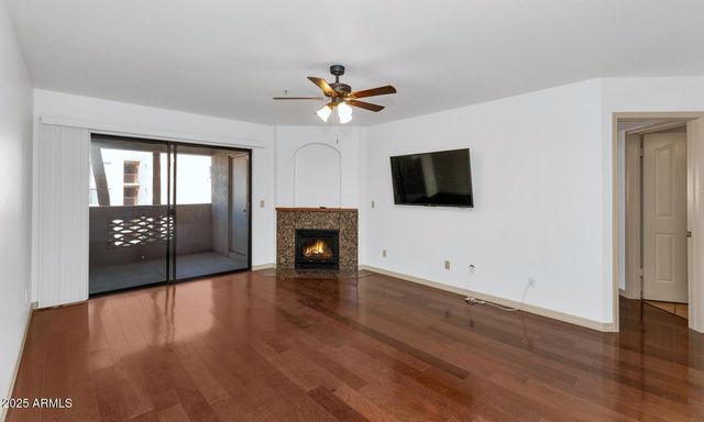 5104 N 32nd Street Unit 307, Phoenix, AZ 85018