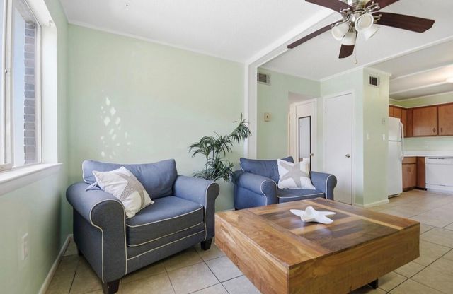 315 Bream. Ave Unit Avenue 106, Fort Walton Beach, FL 32548