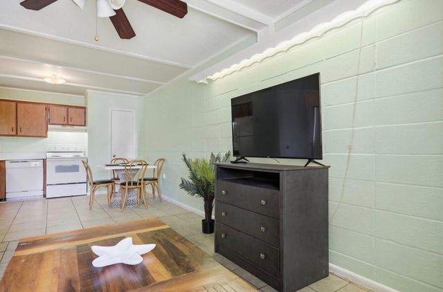 315 Bream. Ave Unit Avenue 106, Fort Walton Beach, FL 32548