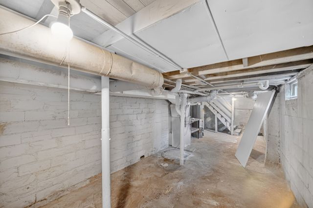 4110 2nd Avenue, Des Moines, IA 50313