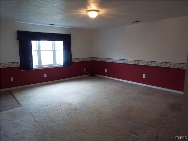 111 Bennett Street, Dewitt, NY 13057