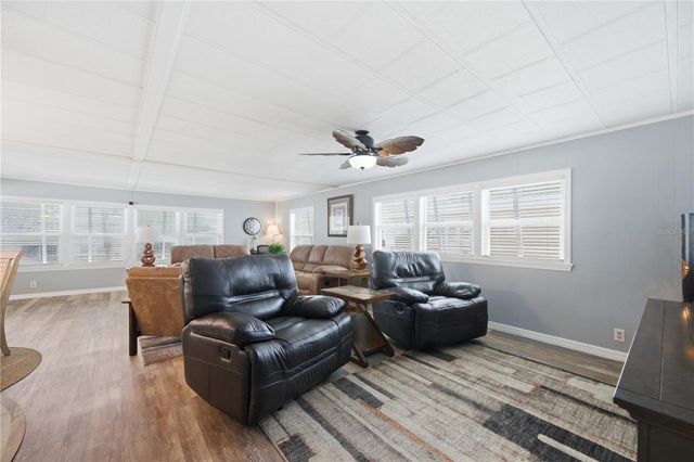 84 JACARANDA DRIVE 15, Safety Harbor, FL 34695