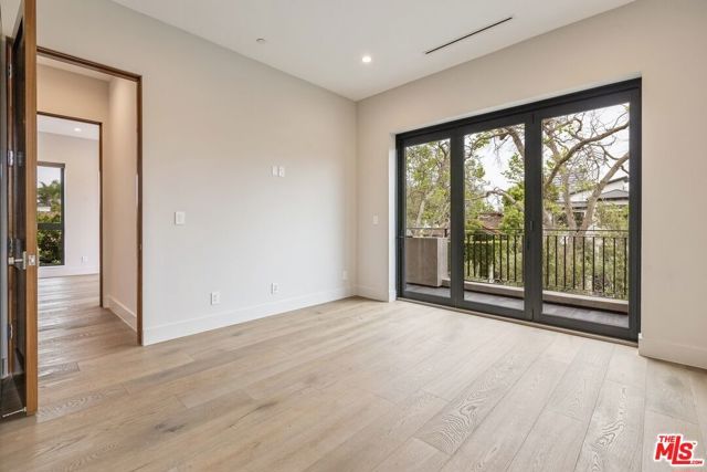 6361 Drexel Avenue, Los Angeles, CA 90048