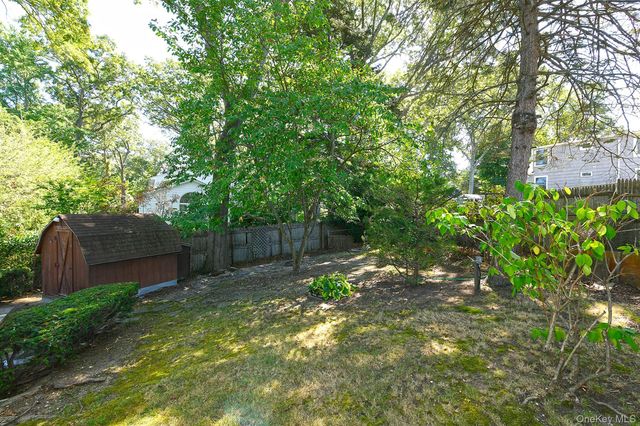 121 Van Buren Drive, Centerport, NY 11721