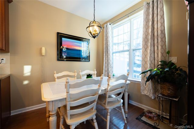 43 Putters Way, Middletown, NY 10940