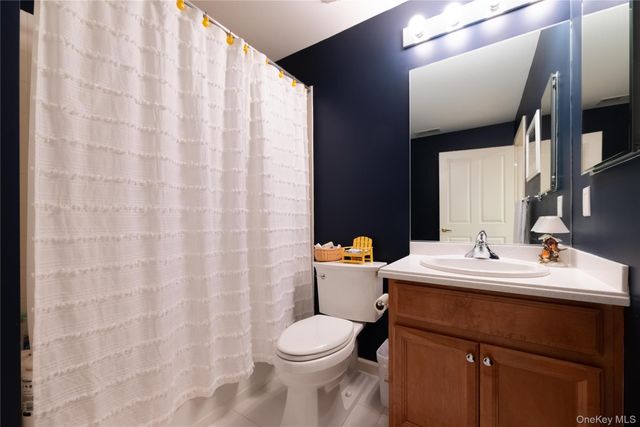 43 Putters Way, Middletown, NY 10940