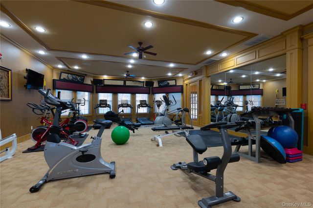 43 Putters Way, Middletown, NY 10940