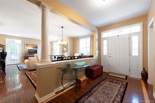 43 Putters Way, Middletown, NY 10940