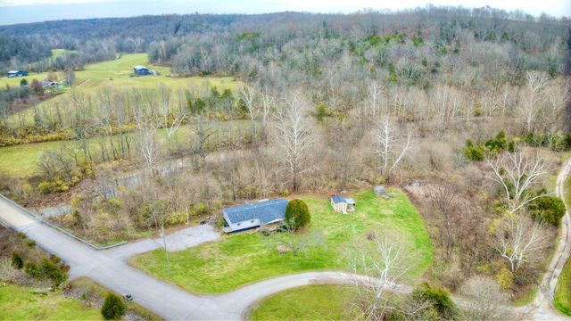 1030 Cross Road Pike, Corinth, KY 41010