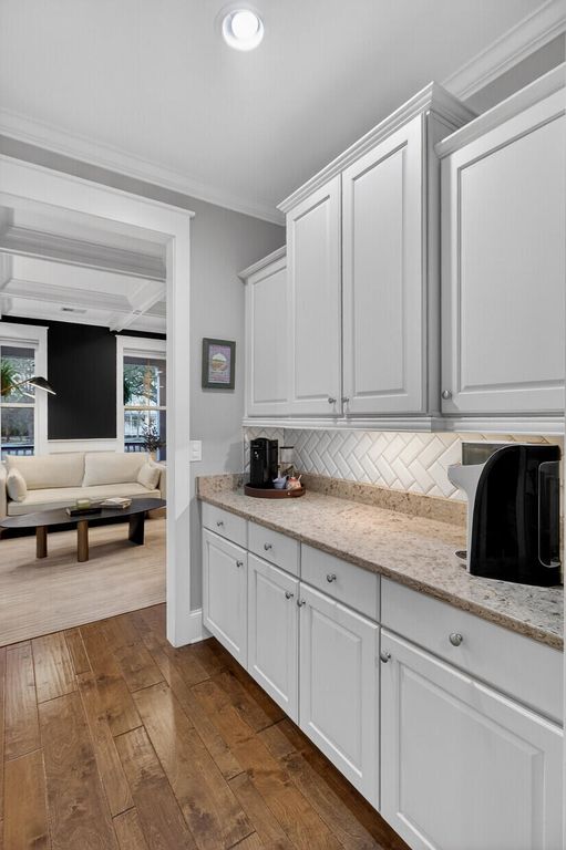 Image 14 of property listing at 128 Red Bay Lane, Summerville, SC 29483