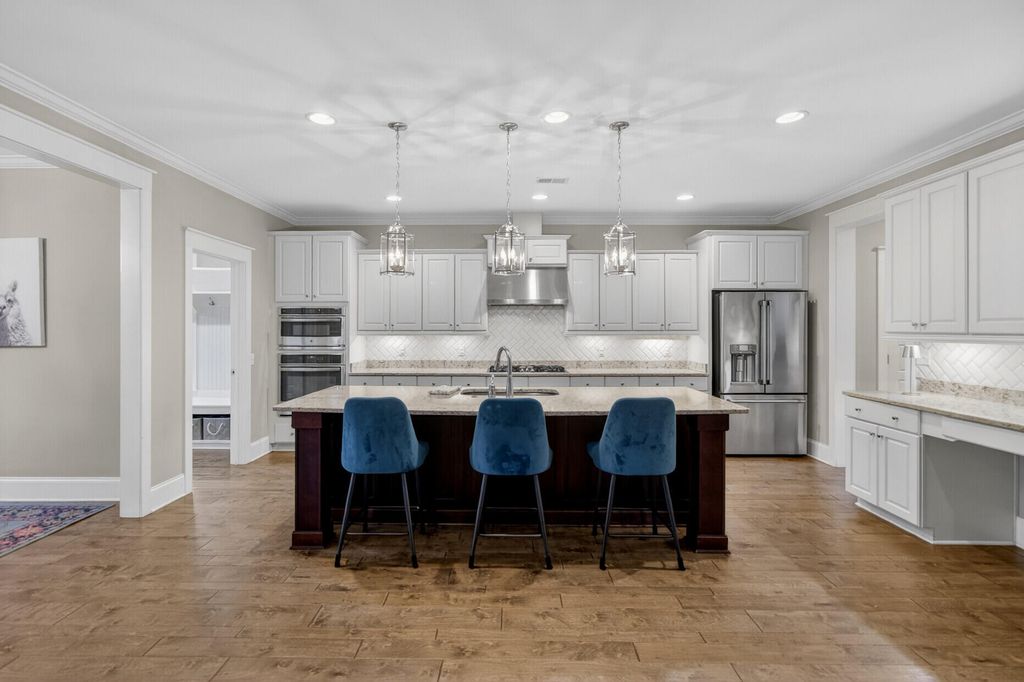 Image 15 of property listing at 128 Red Bay Lane, Summerville, SC 29483